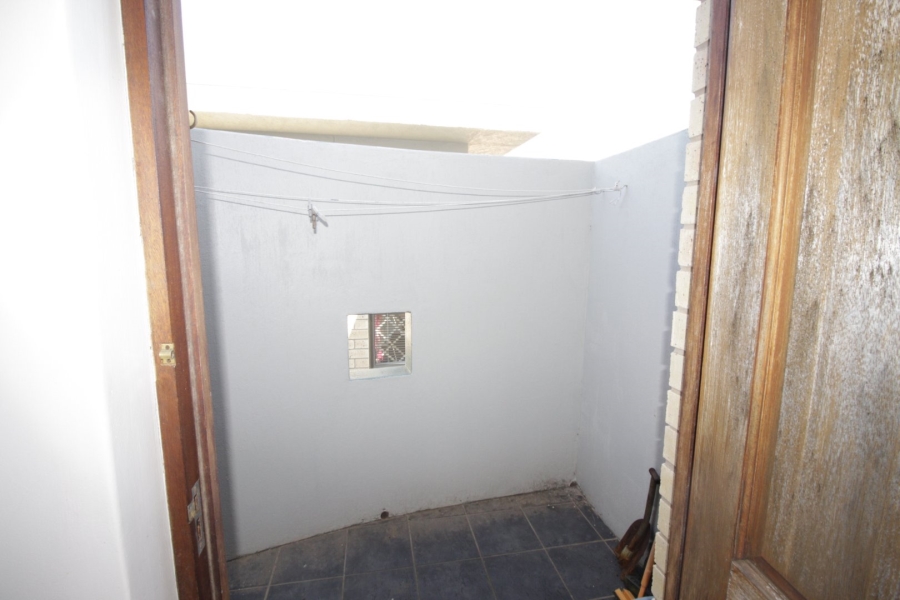 3 Bedroom Property for Sale in Jeffreys Bay Central Eastern Cape